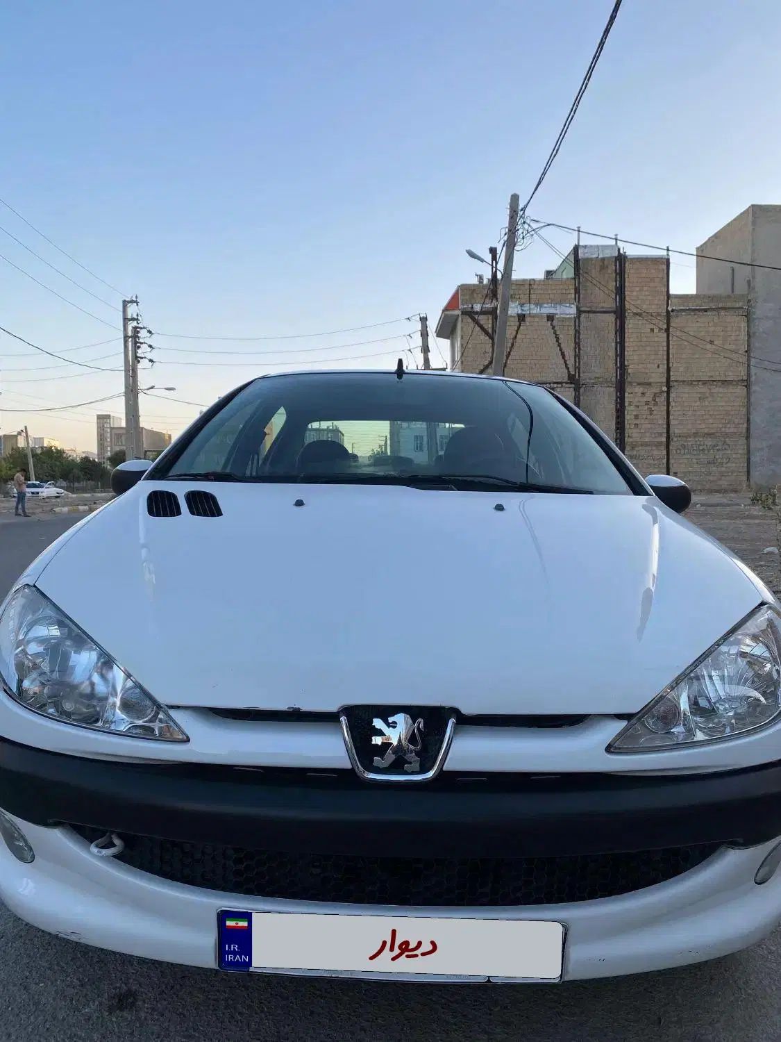 پژو ۲۰۶ صندوق دار v8 - 1398