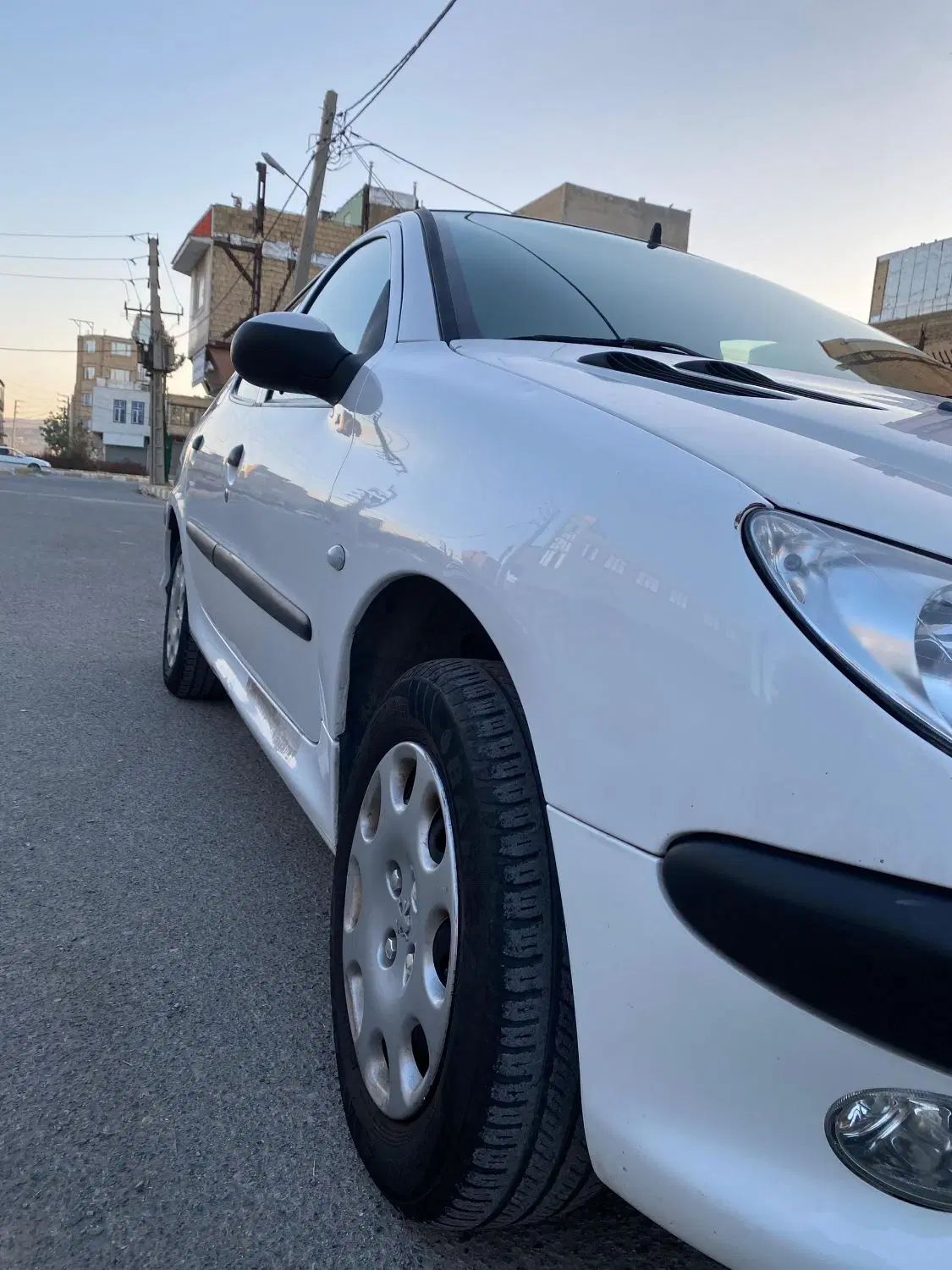 پژو ۲۰۶ صندوق دار v8 - 1398