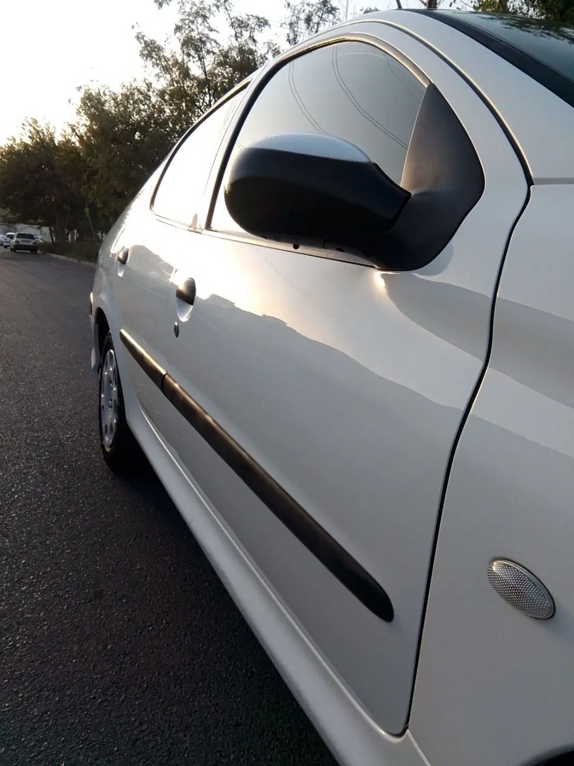 پژو ۲۰۶ صندوق دار v8 - 1396
