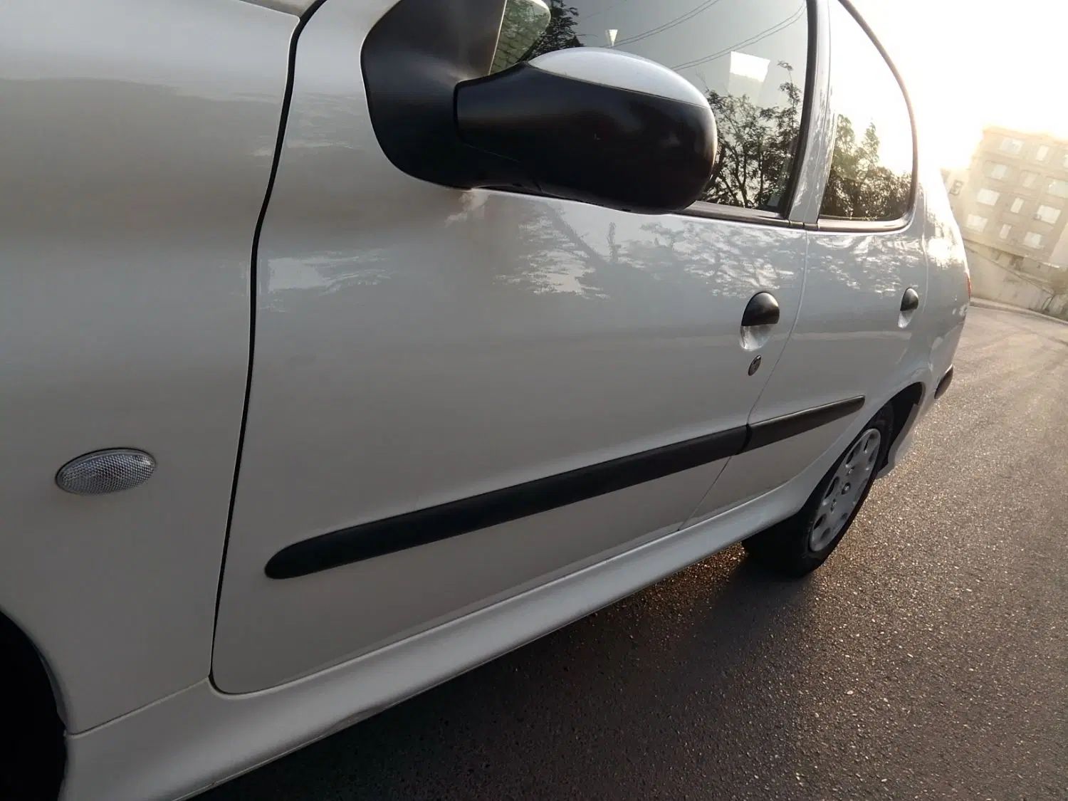 پژو ۲۰۶ صندوق دار v8 - 1396