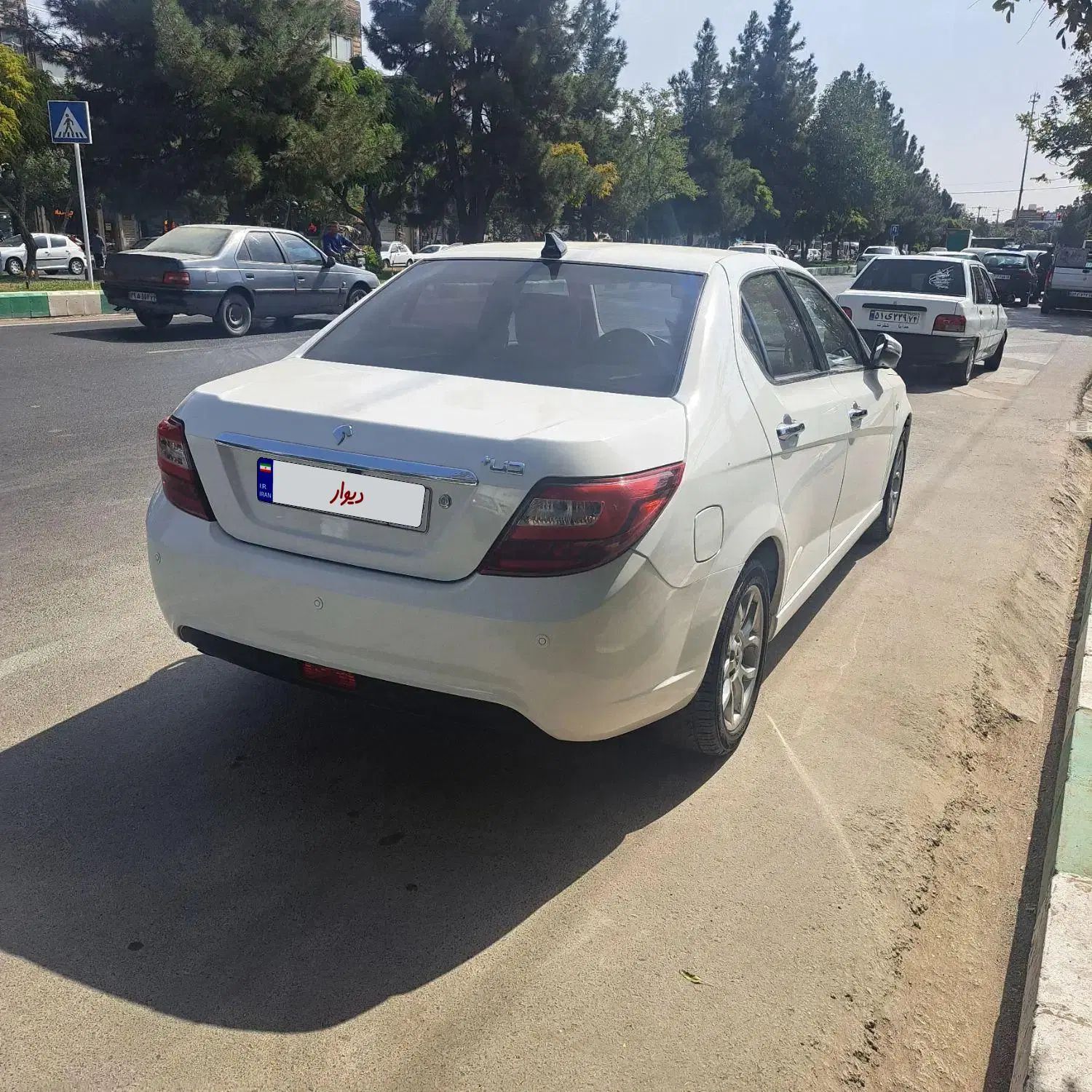 دنا پلاس توربو 6 دنده - 1402