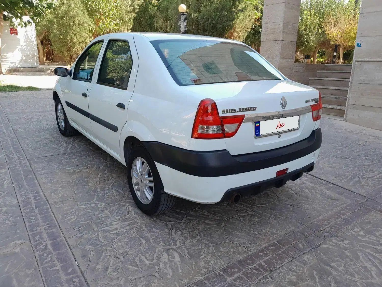رنو تندر 90 E2 - 1396