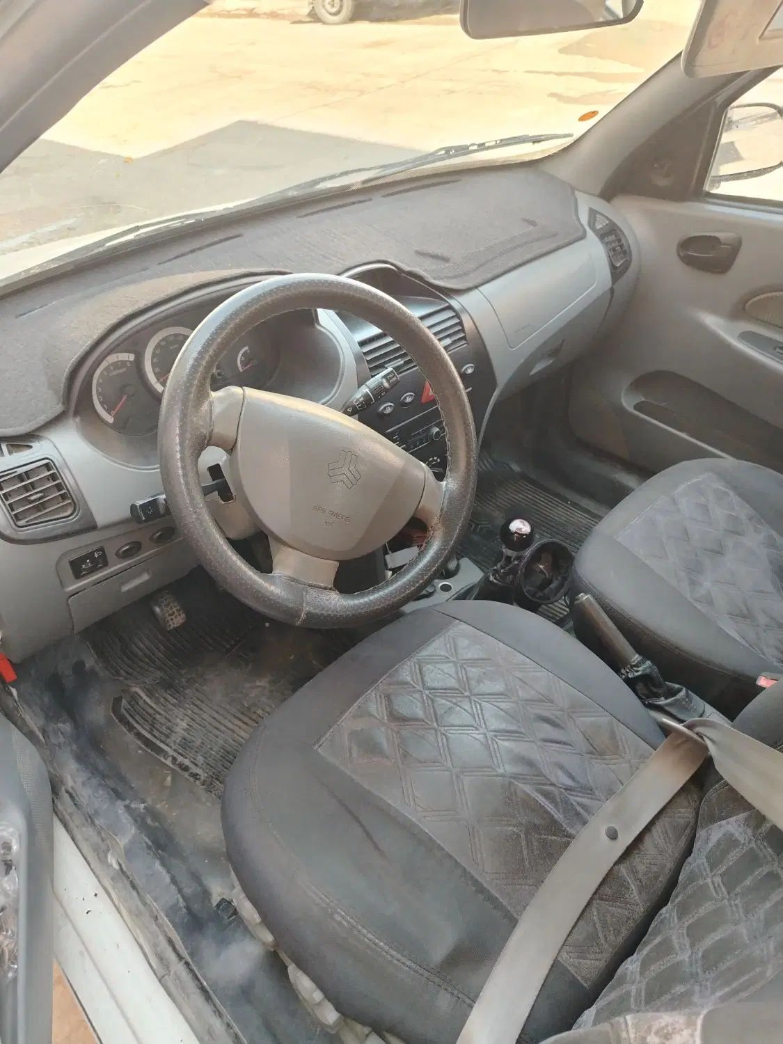 تیبا صندوق دار SX - 1399