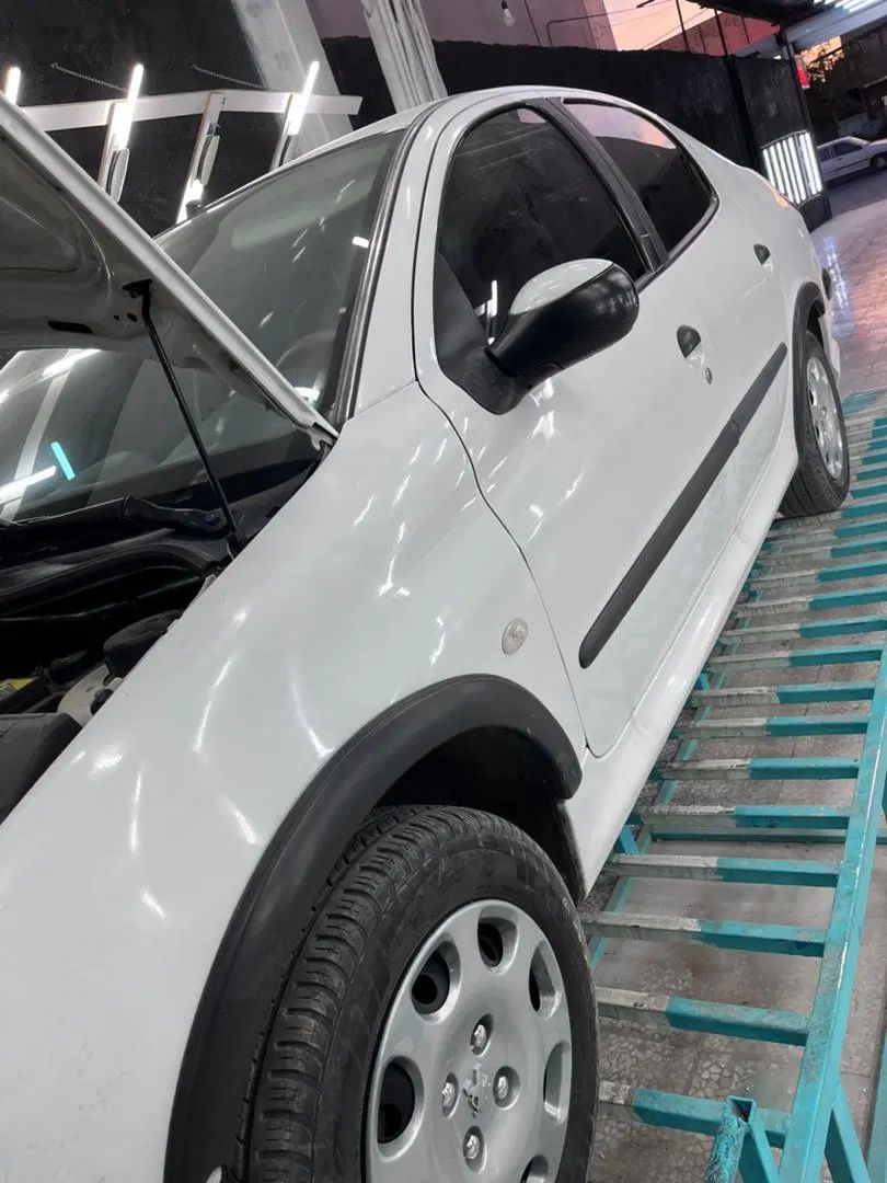 پژو ۲۰۶ صندوق دار v8 - 1390