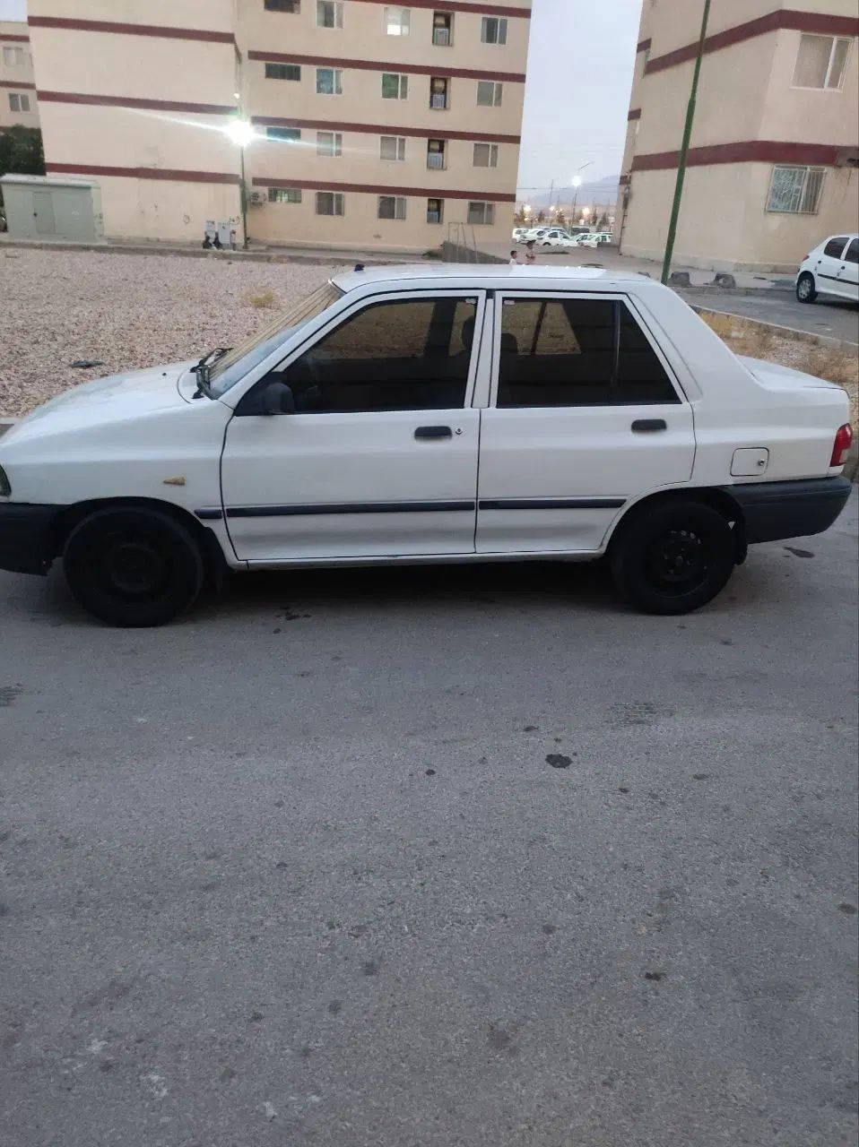 پراید 131 SE - 1395