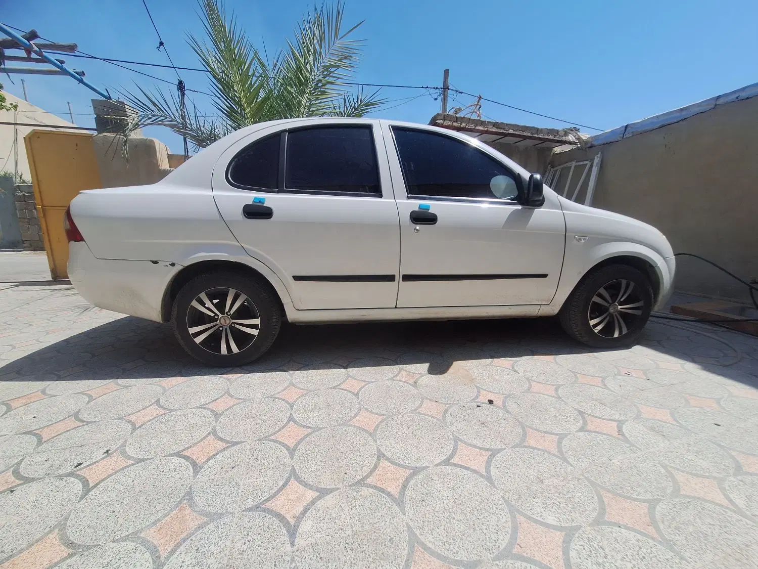 تیبا صندوق دار SX - 1398