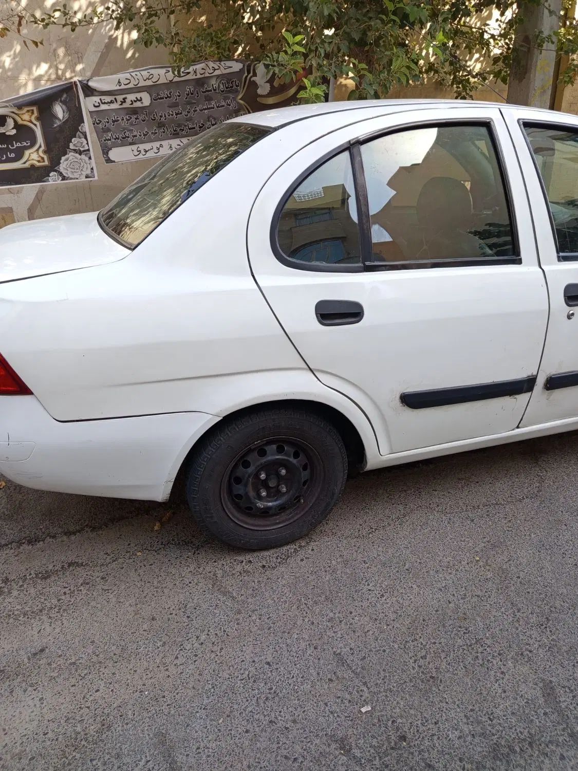 تیبا صندوق دار LX - 1394