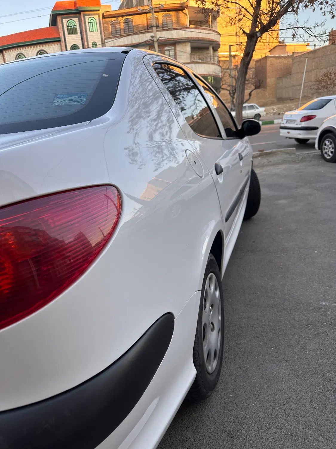 پژو ۲۰۶ صندوق دار v8 - 1398