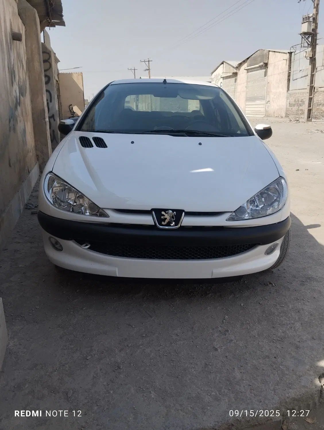 پژو ۲۰۶ صندوق دار v8 - 1390