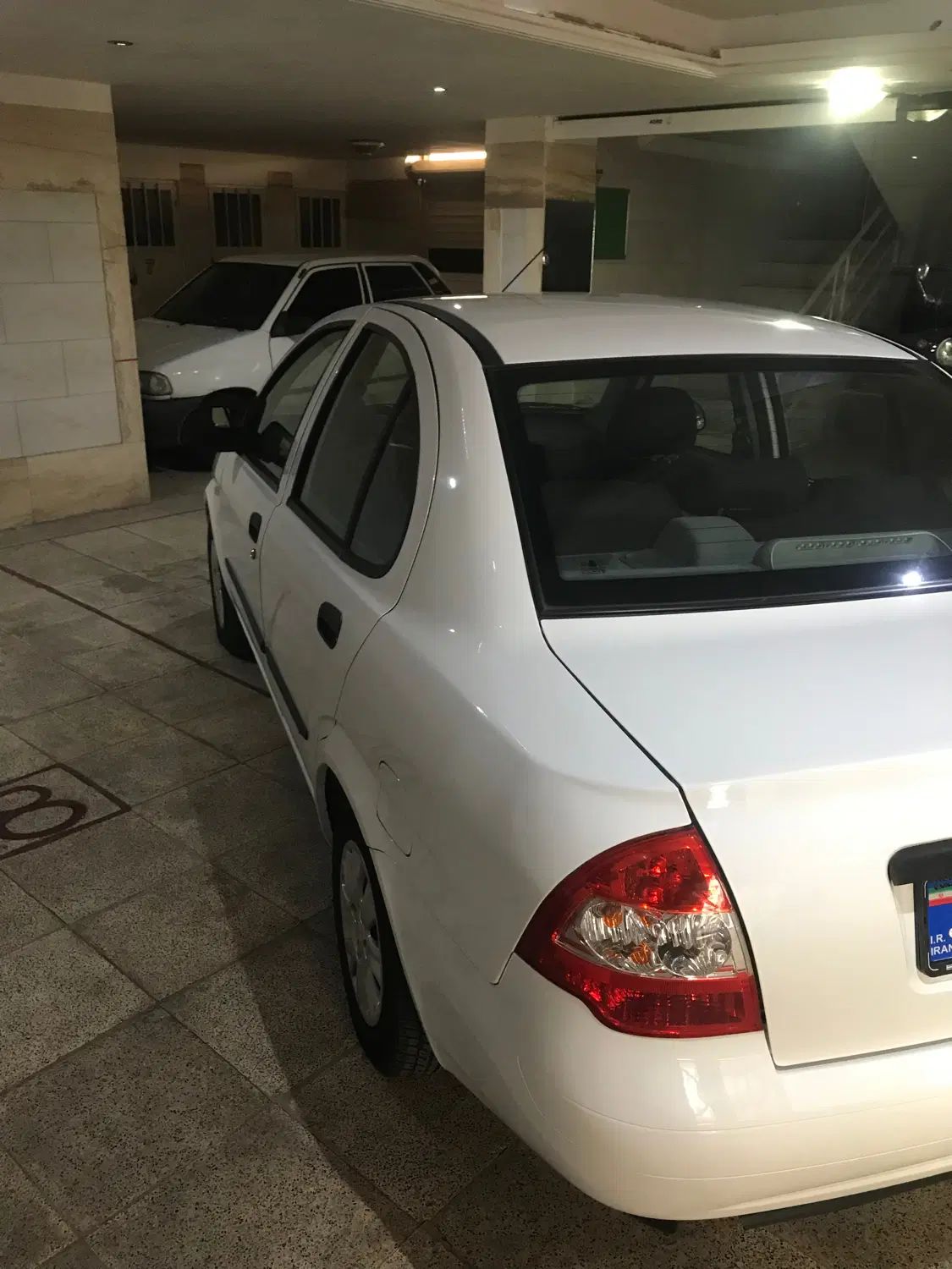 تیبا صندوق دار SX - 1400