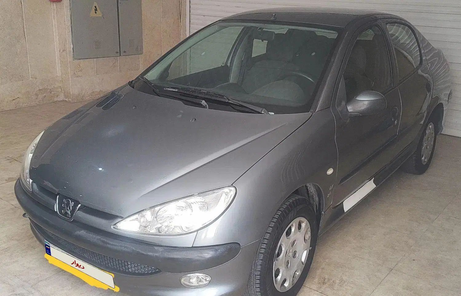 پژو ۲۰۶ صندوق دار v8 - 1397