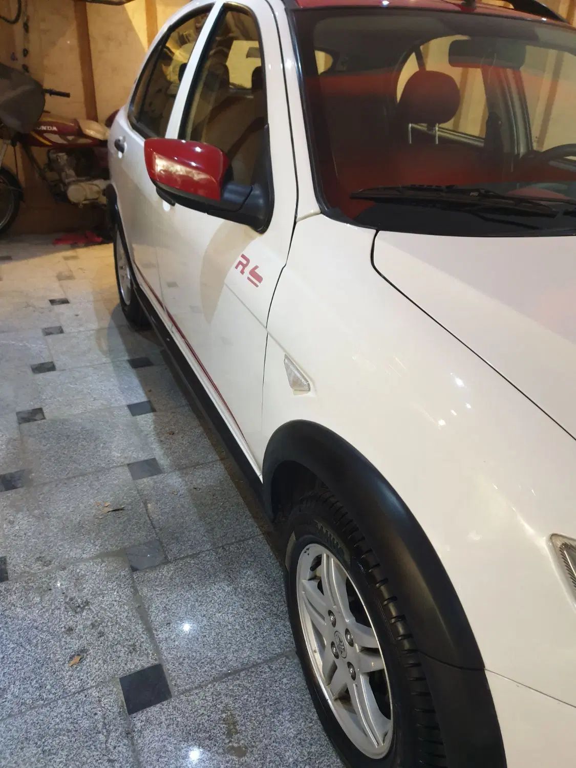 خودرو کوییک، R آگهی ann_20527162