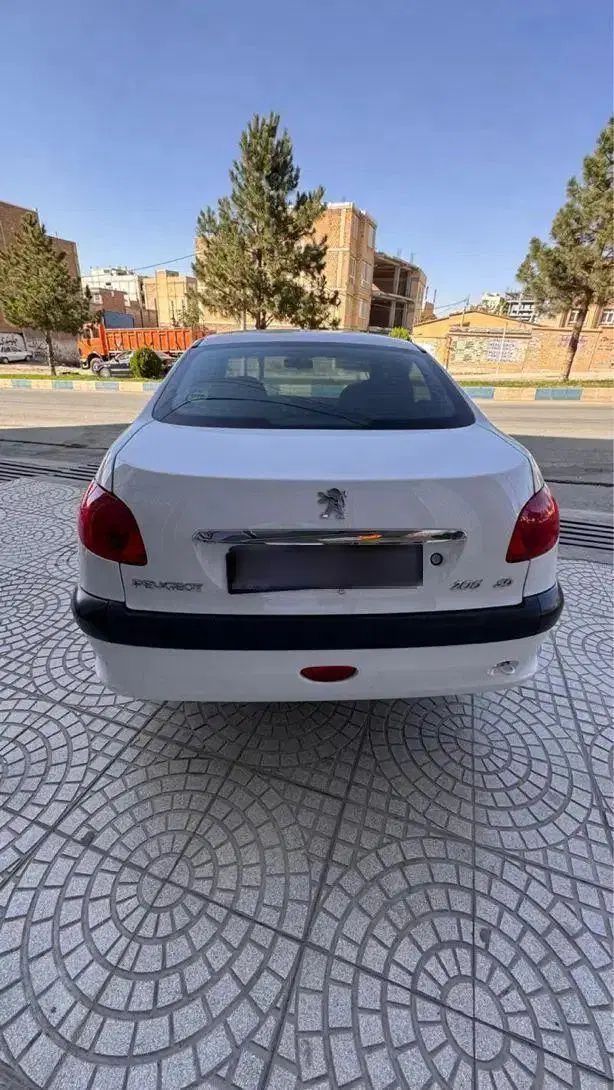 پژو ۲۰۶ صندوق دار v8 - 1398