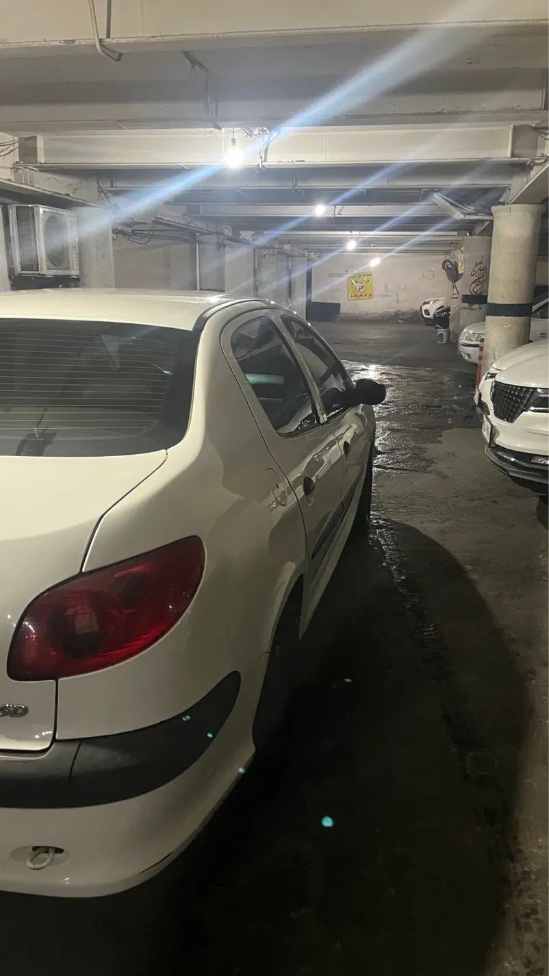 پژو ۲۰۶ صندوق دار v8 - 1395