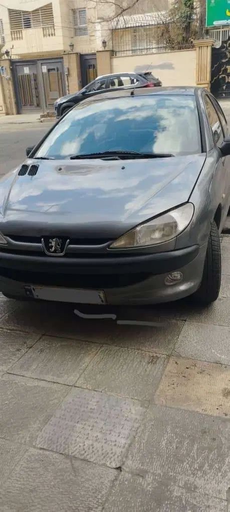 پژو ۲۰۶ صندوق دار v8 - 1386