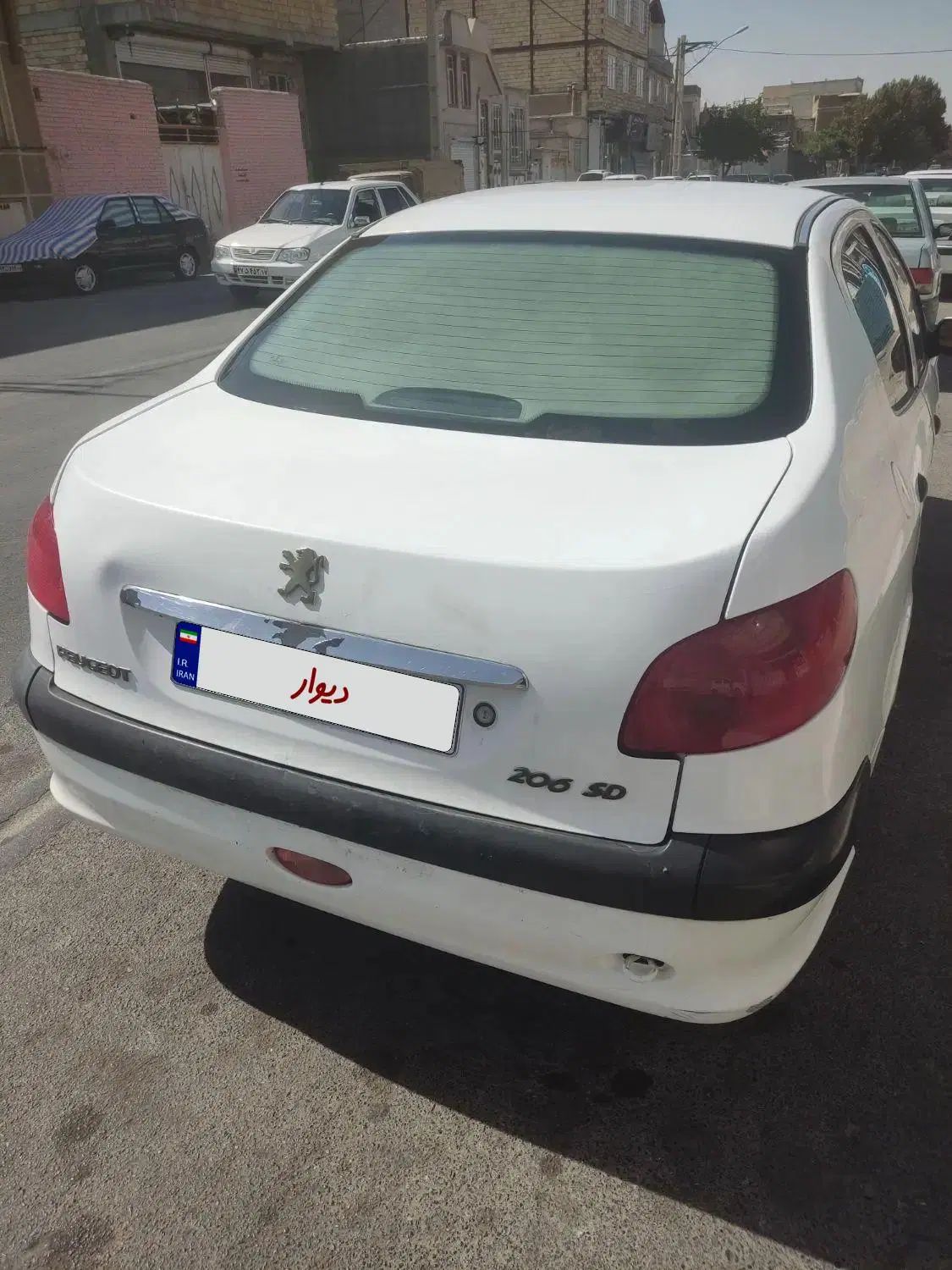 پژو ۲۰۶ صندوق دار v8 - 1390