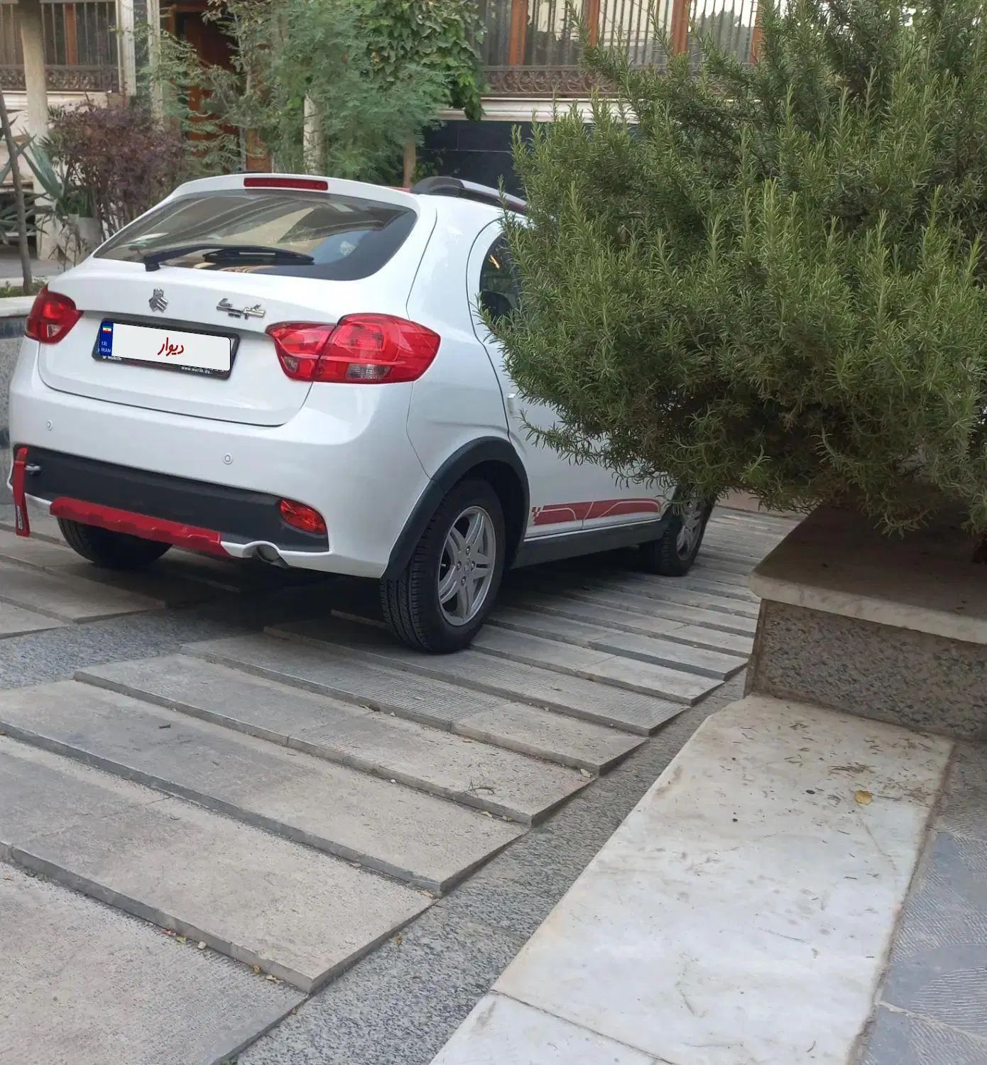 کوییک R دنده‌ای - 1401