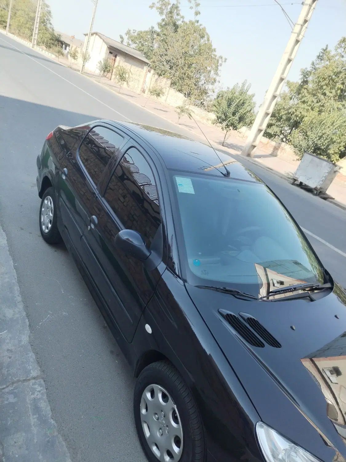 پژو ۲۰۶ صندوق دار v8 - 1397