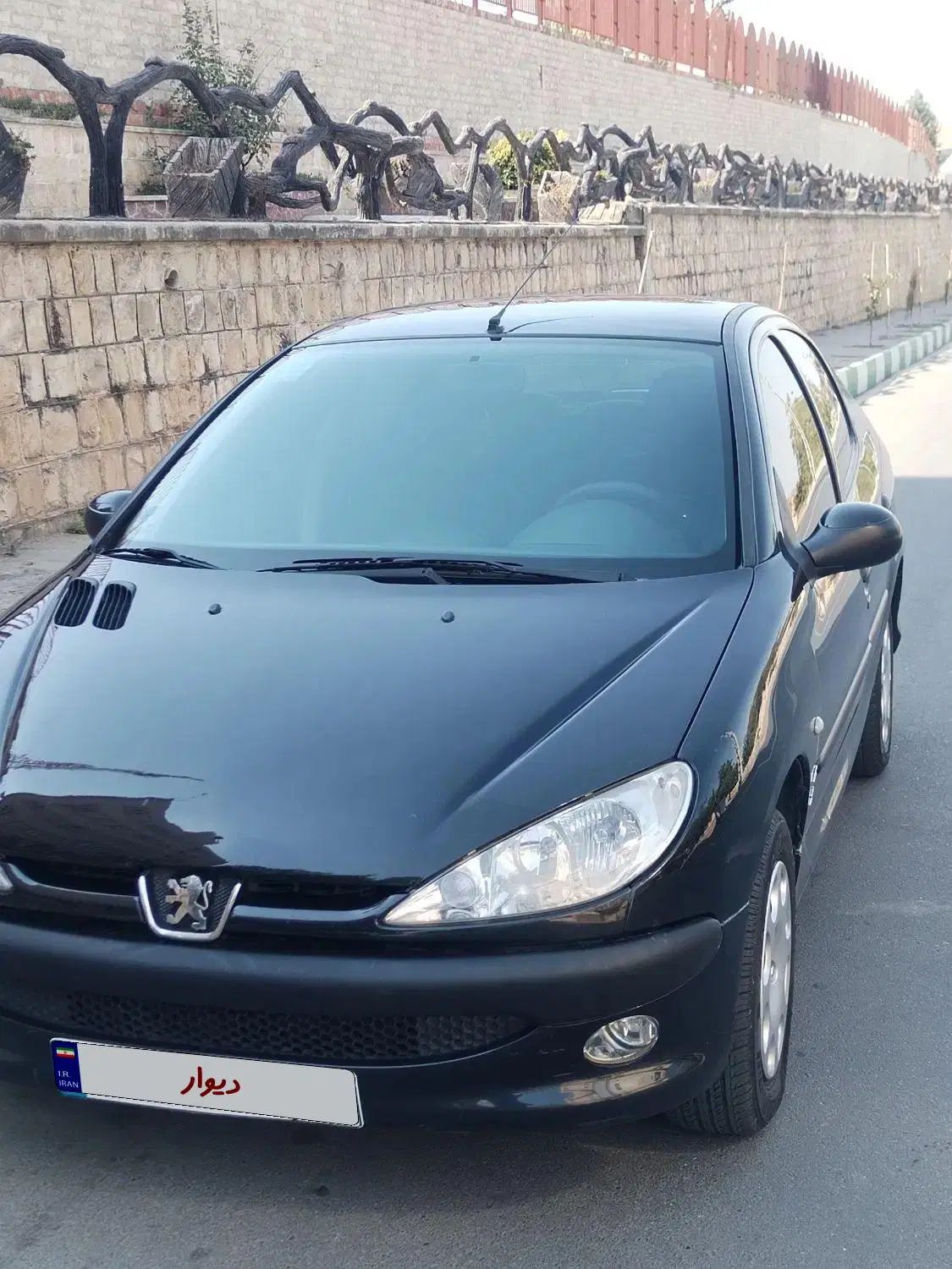 پژو ۲۰۶ صندوق دار v8 - 1397