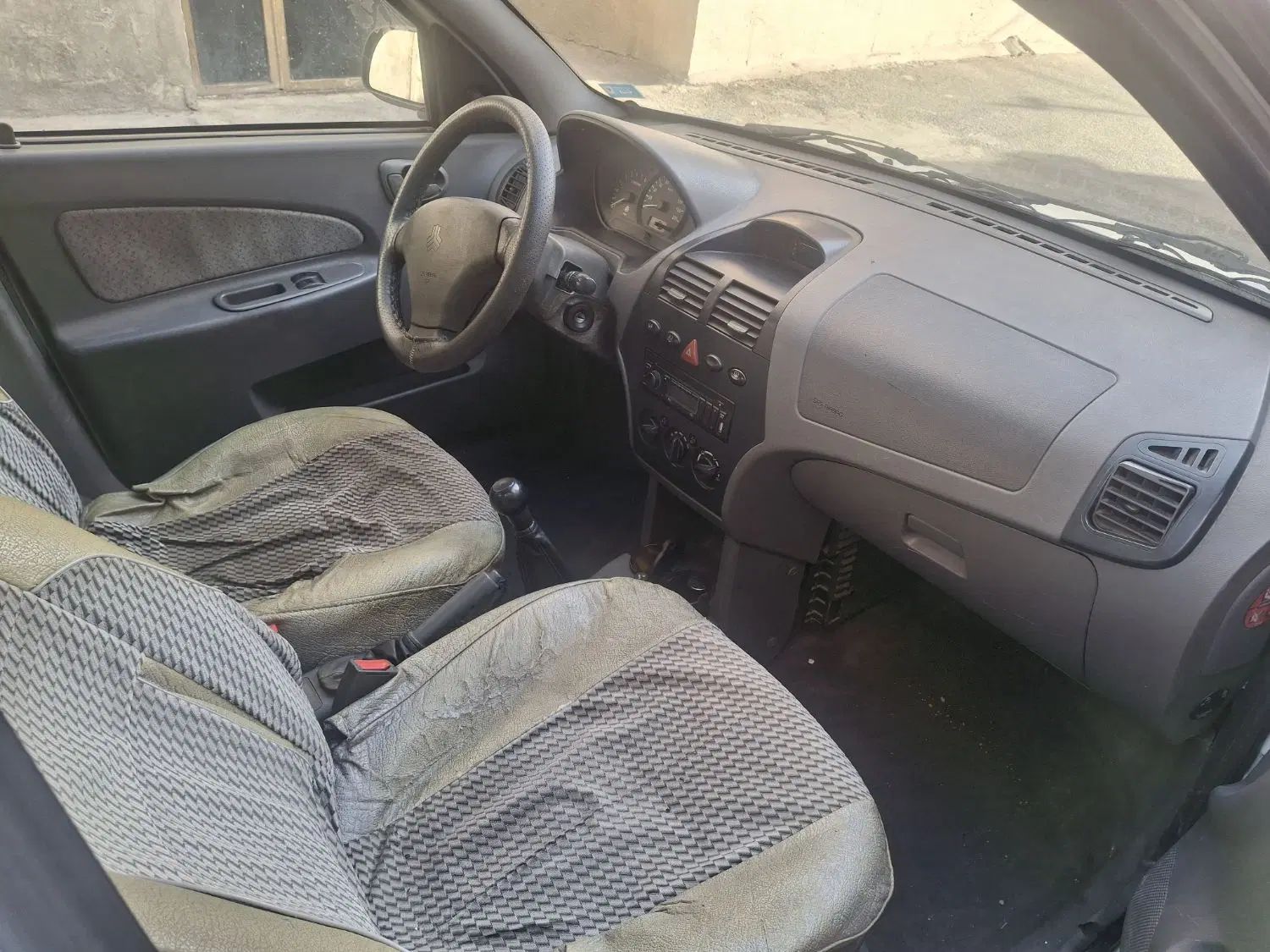 تیبا صندوق دار SX - 1390