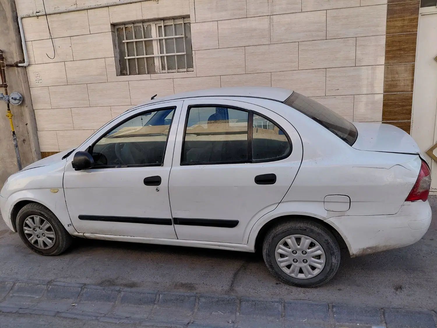 تیبا صندوق دار SX - 1390