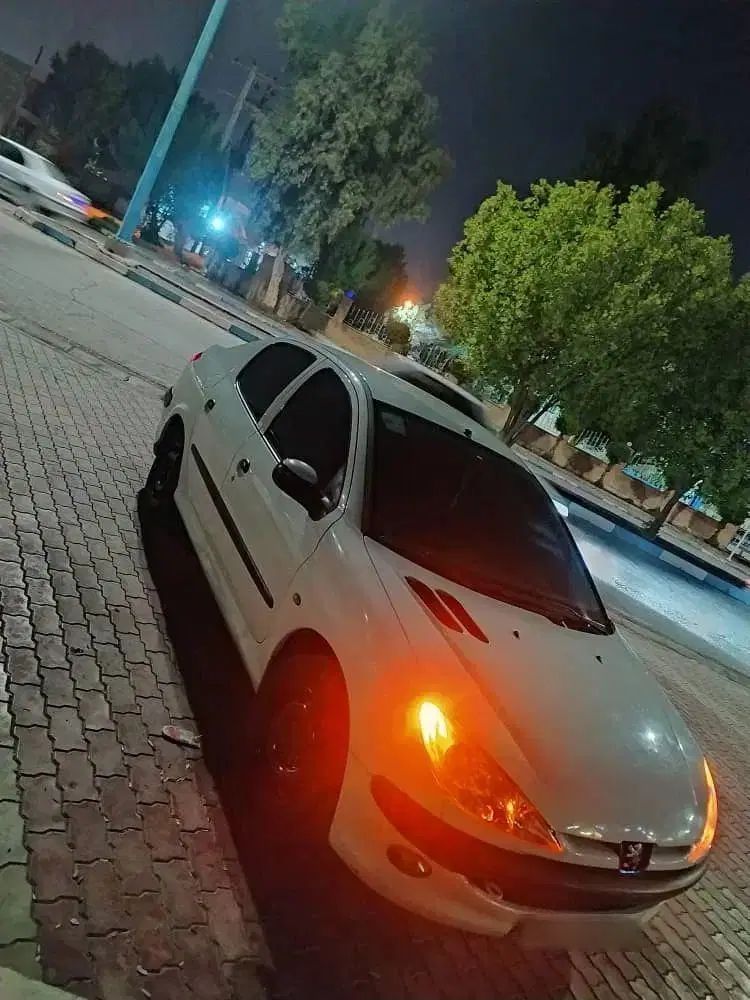 خودرو پژو، ۲۰۶ صندوق دار آگهی ann_20528192