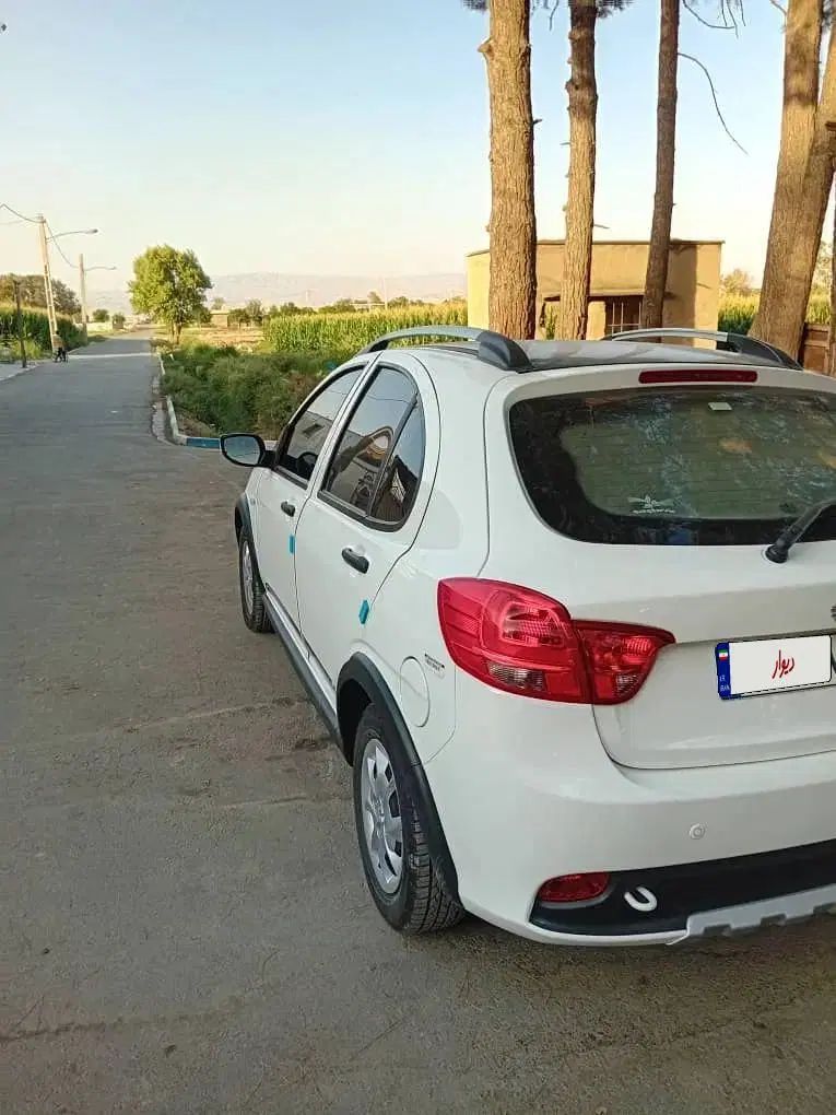 کوییک R دنده‌ای - 1403