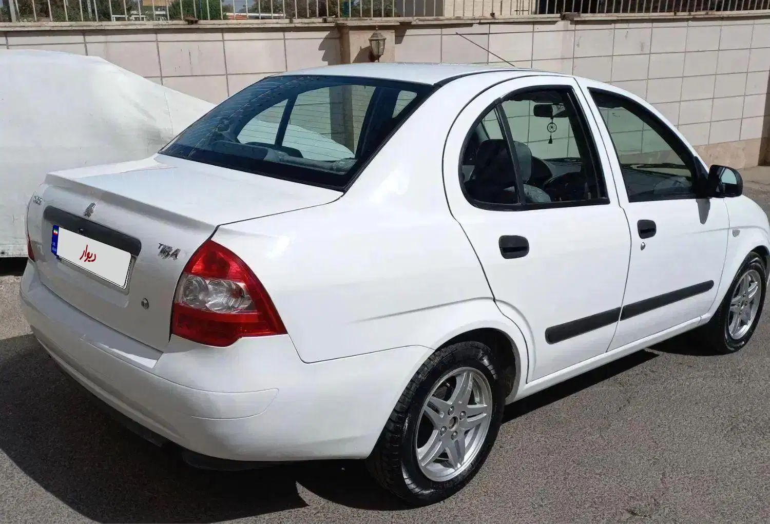 تیبا صندوق دار SX - 1393