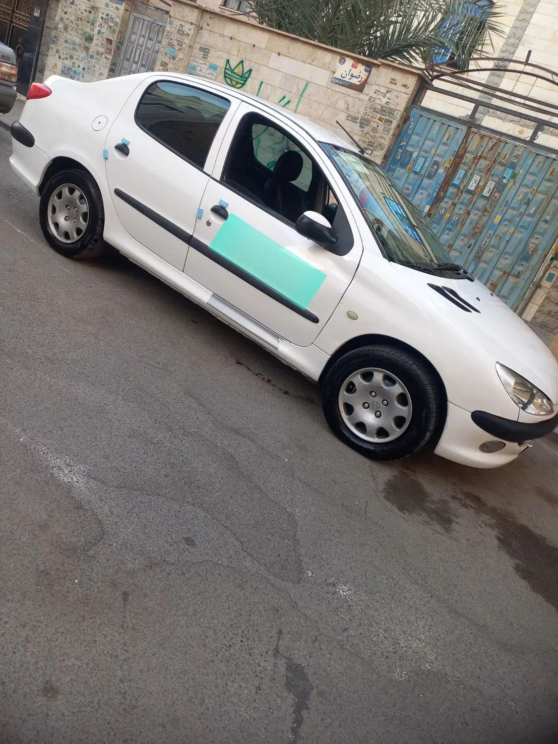 پژو ۲۰۶ صندوق دار v8 - 1393