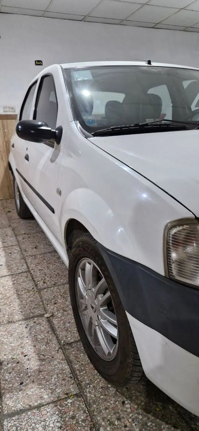 رنو تندر 90 E2 - 1396