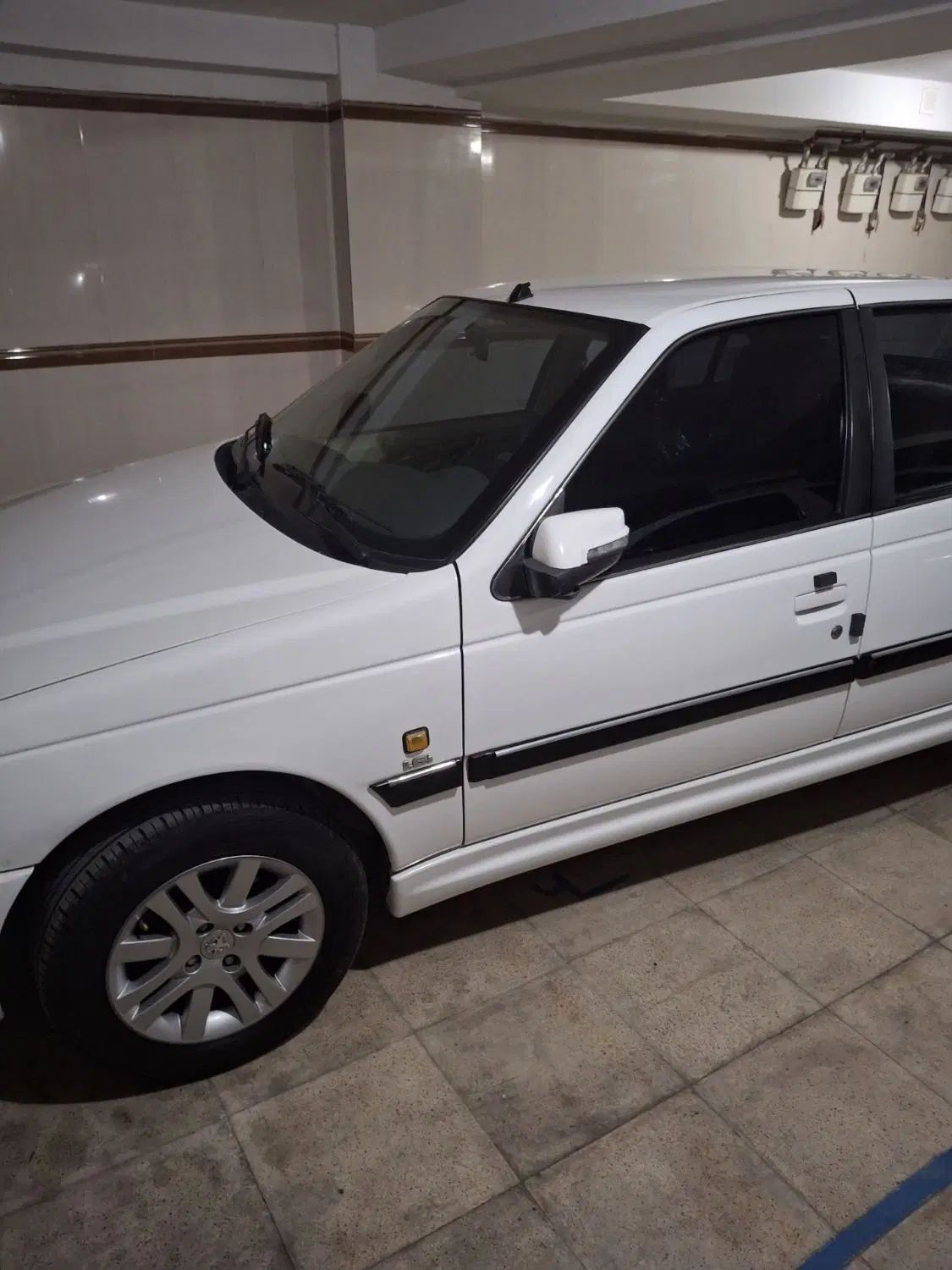 پژو پارس LX - 1400