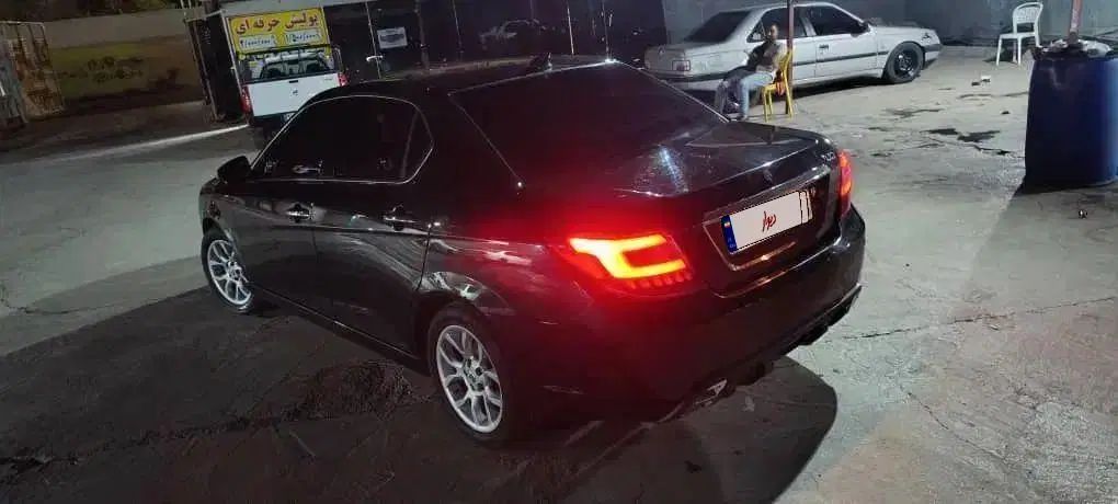 دنا پلاس توربو 6 دنده - 1402