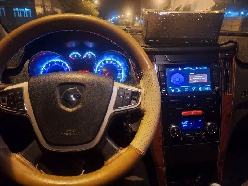 دنا پلاس توربو 6 دنده - 1402