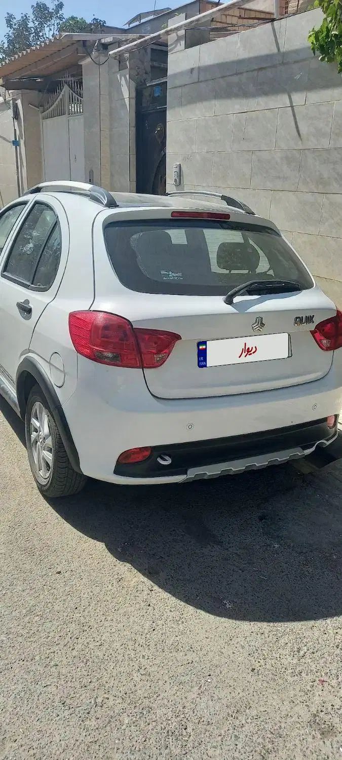 کوییک R دنده‌ای - 1399