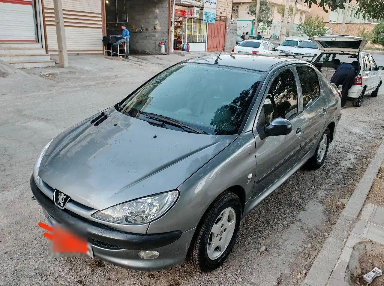 پژو ۲۰۶ صندوق دار v8 - 1386