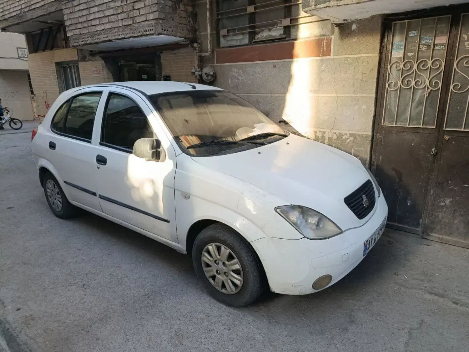 تیبا صندوق دار EX - 1395