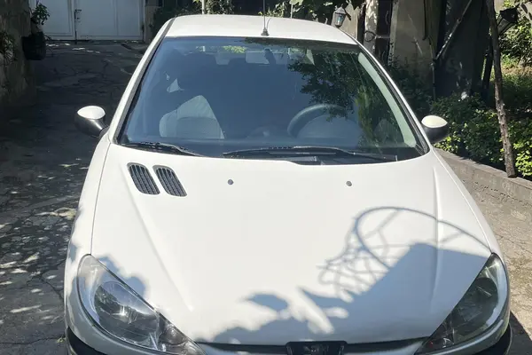 پژو ۲۰۶ صندوق دار v8 - 1396