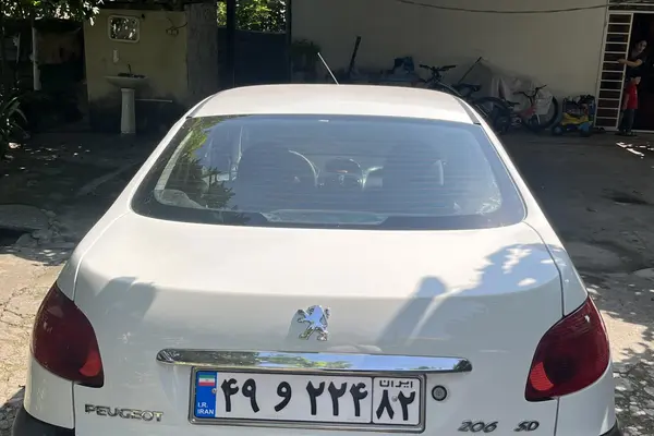 پژو ۲۰۶ صندوق دار v8 - 1396