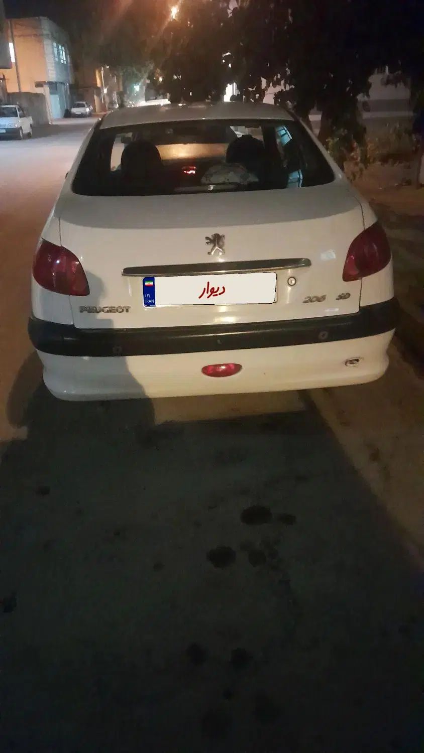 پژو ۲۰۶ صندوق دار v8 - 1395