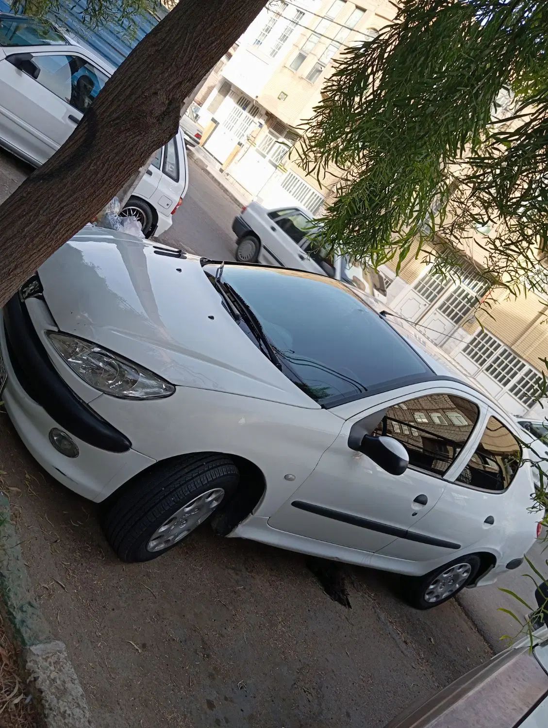 پژو ۲۰۶ صندوق دار v8 - 1396