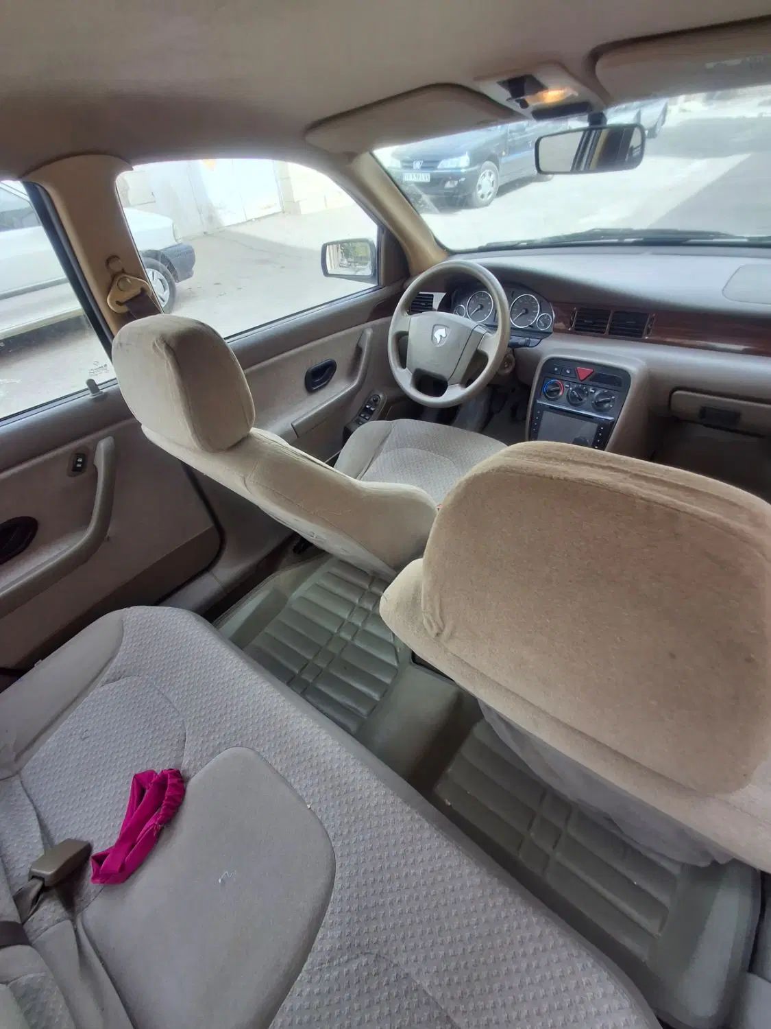 سمند LX XU7 - 1395