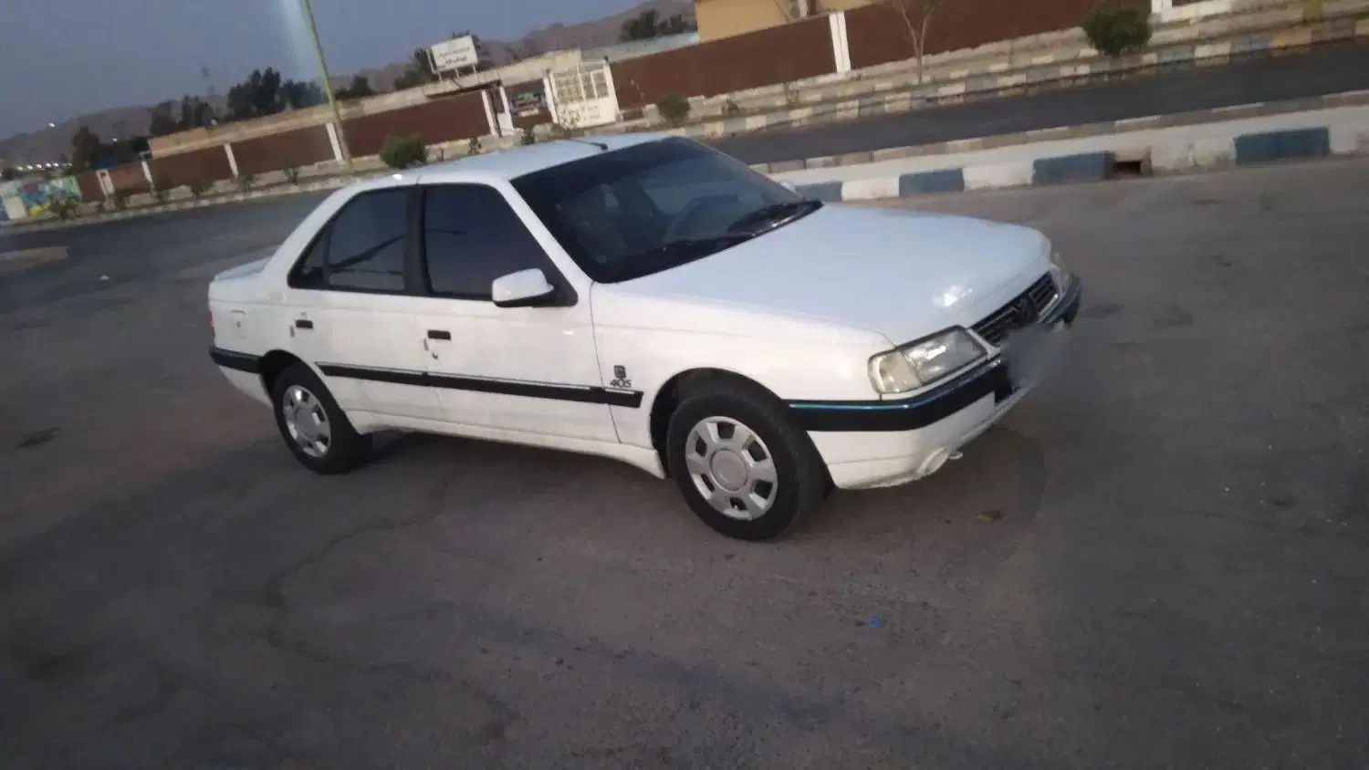 پژو 405 SLX بنزینی TU5 - 1395