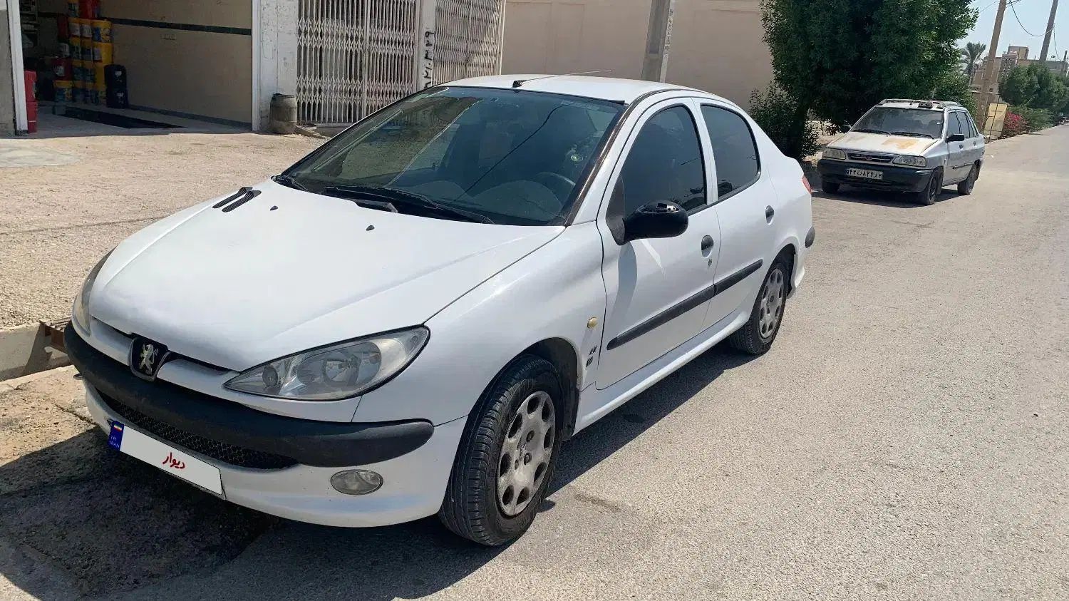 پژو ۲۰۶ صندوق دار v8 - 1393