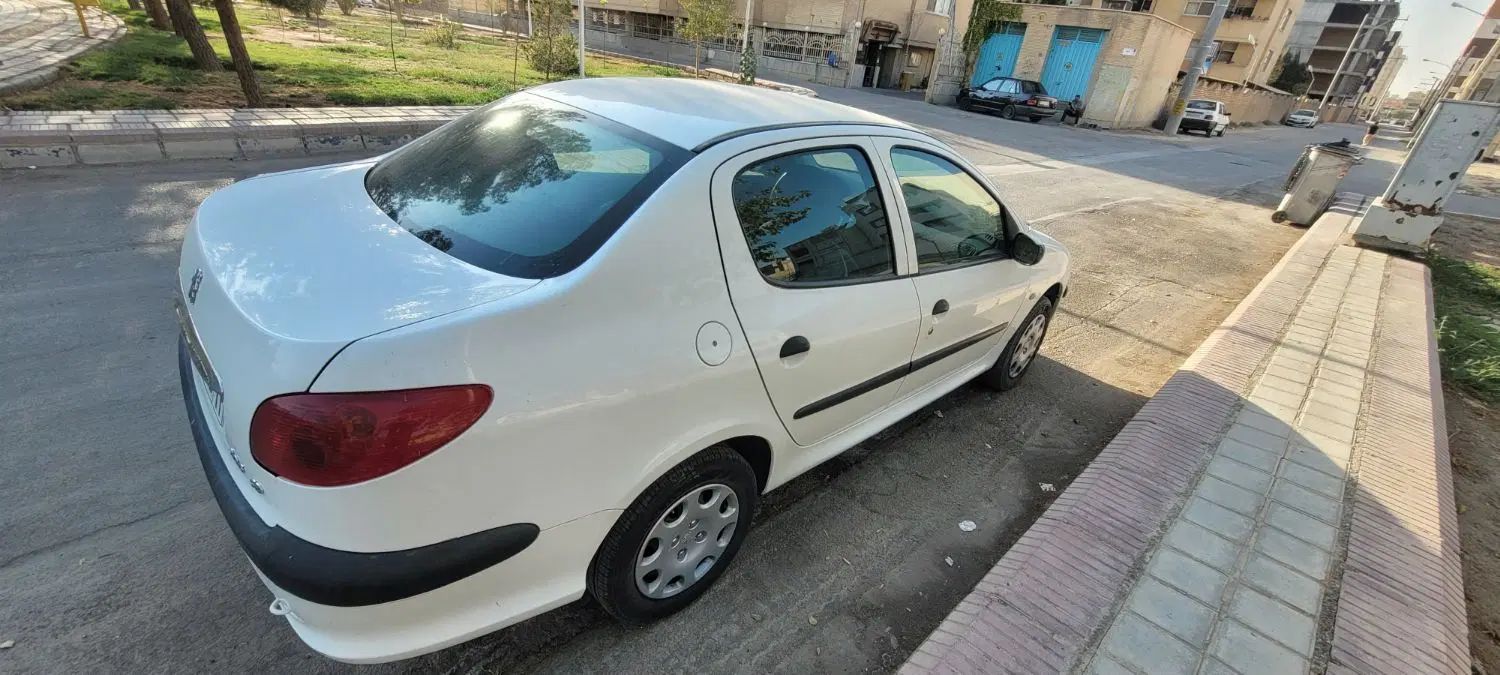 پژو ۲۰۶ صندوق دار v9 - 1390