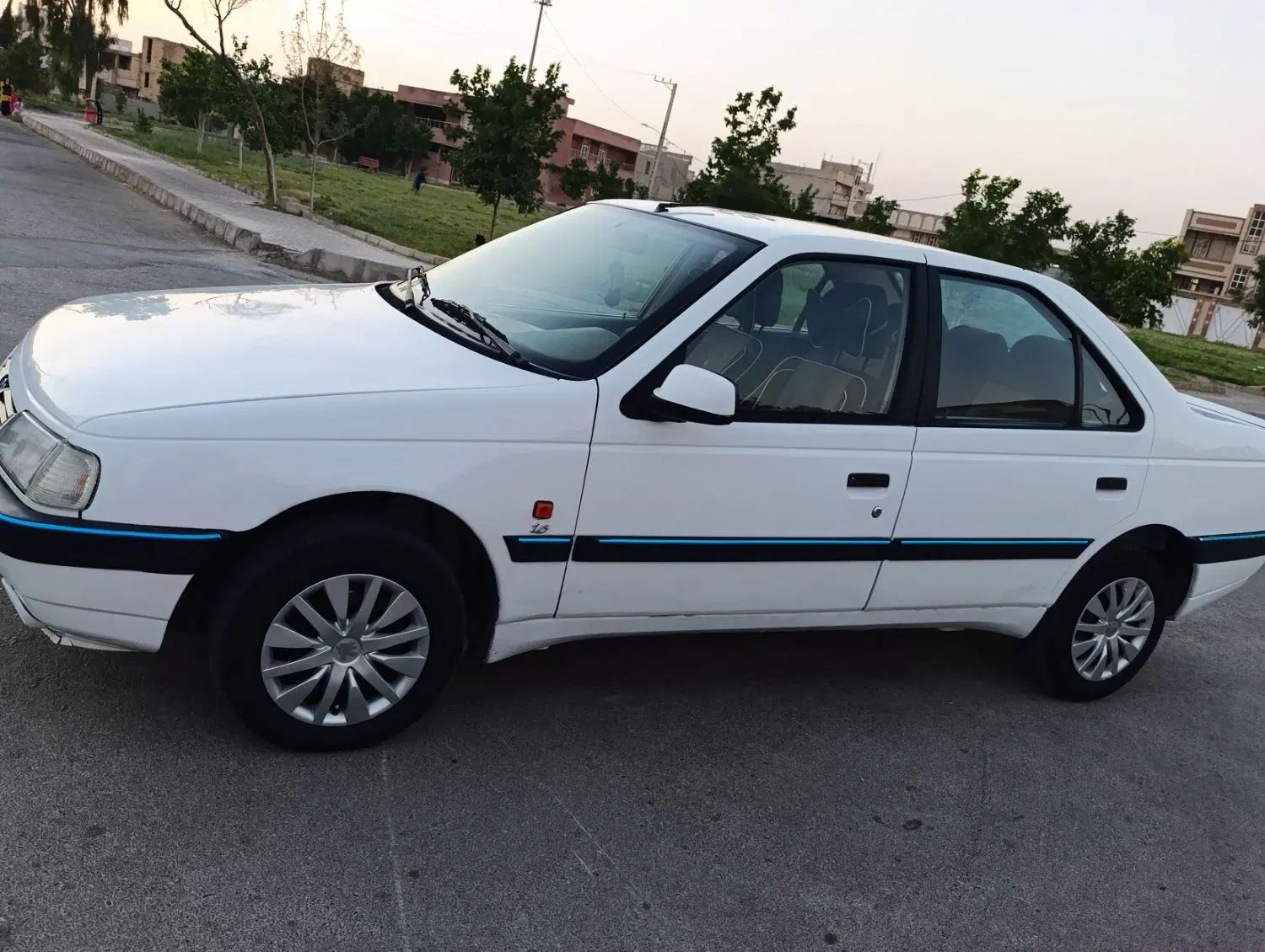 پژو 405 SLX بنزینی TU5 - 1397