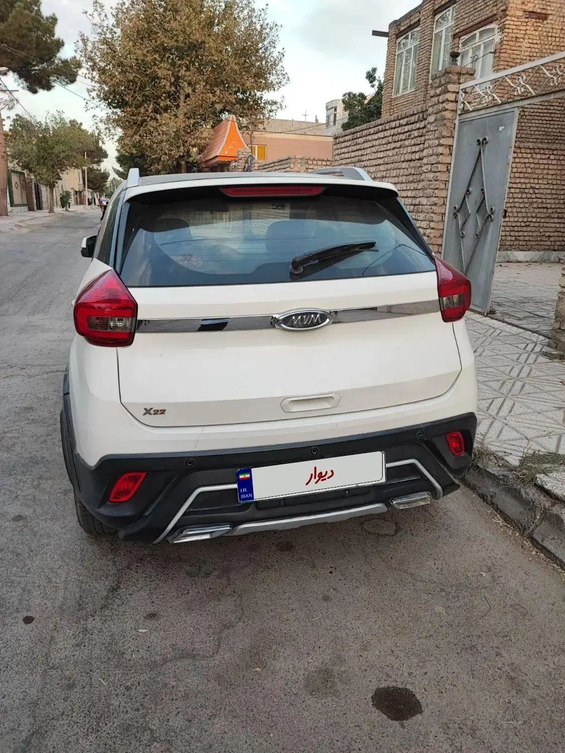 ام وی ام X22 دنده ای اسپرت لاکچری - 1400