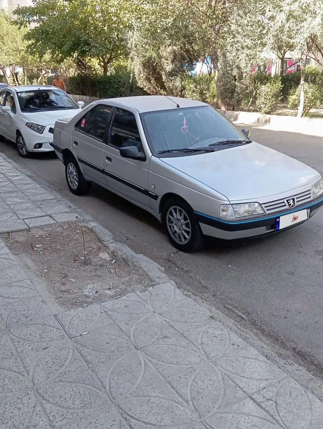پژو 405 GLX - 1389