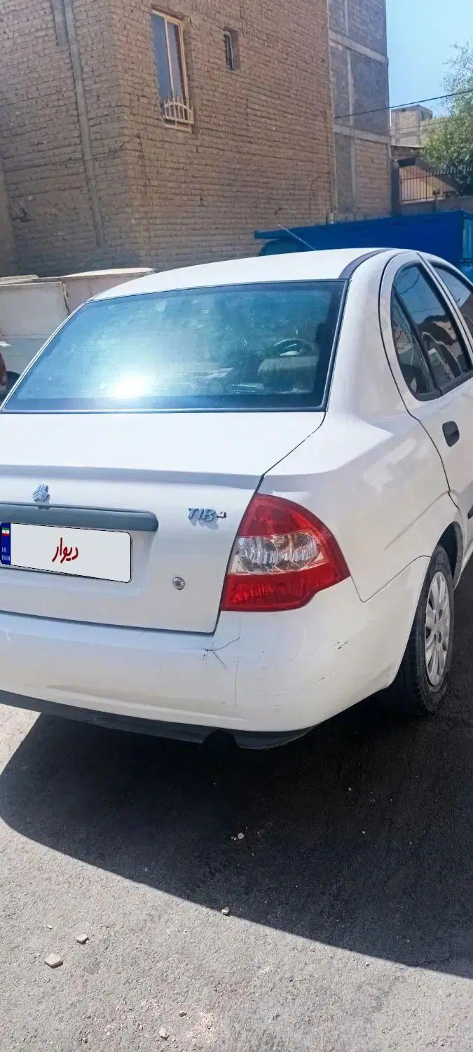 تیبا صندوق دار SX - 1400