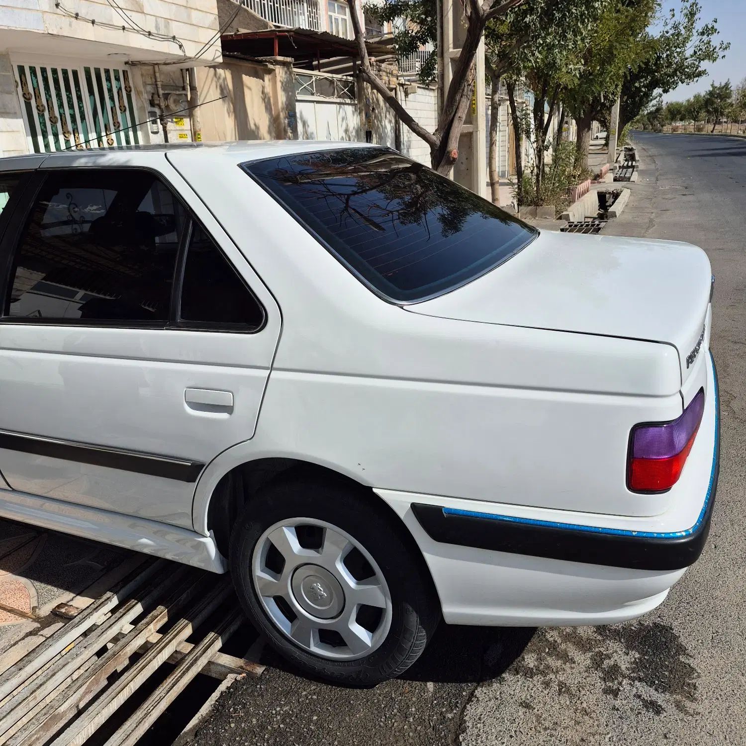 پژو پارس XU7ساده - 1401