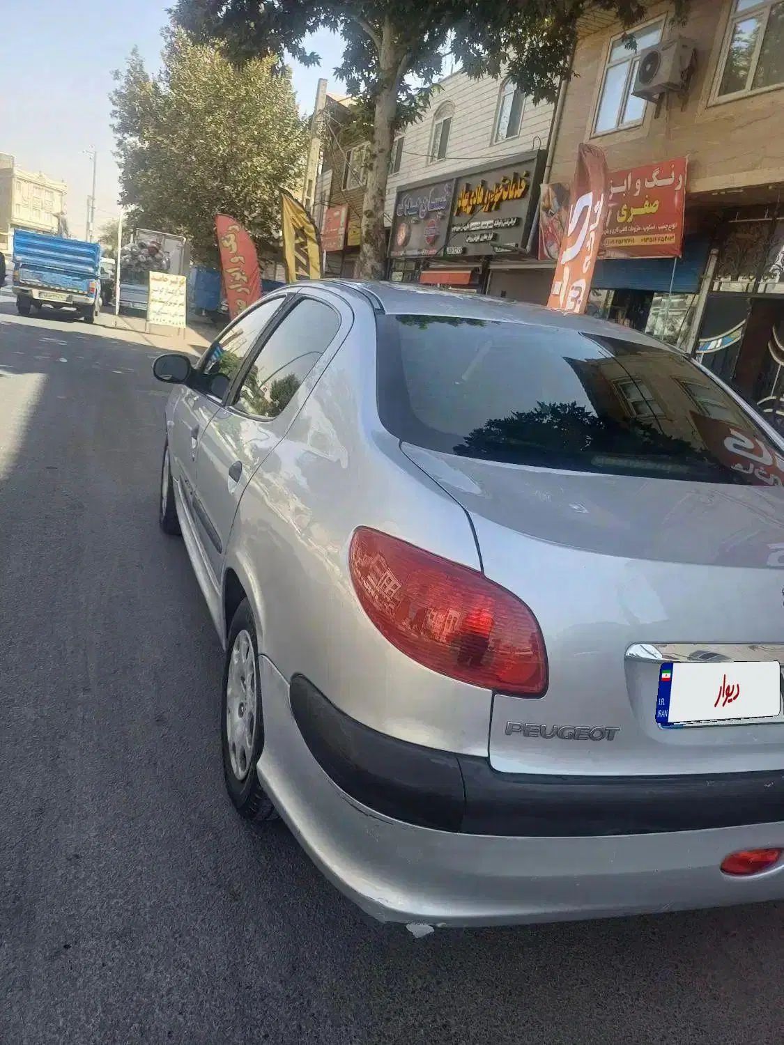 پژو ۲۰۶ صندوق دار v8 - 1387